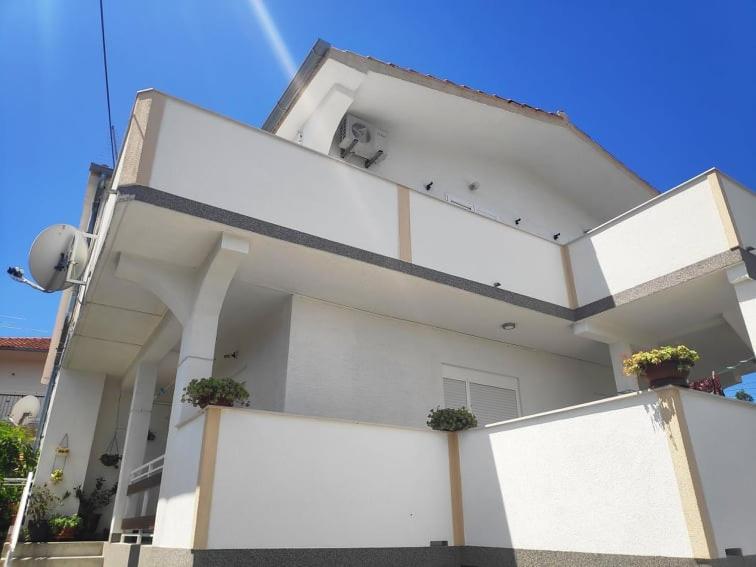Apartmani Lucica Jezera Εξωτερικό φωτογραφία